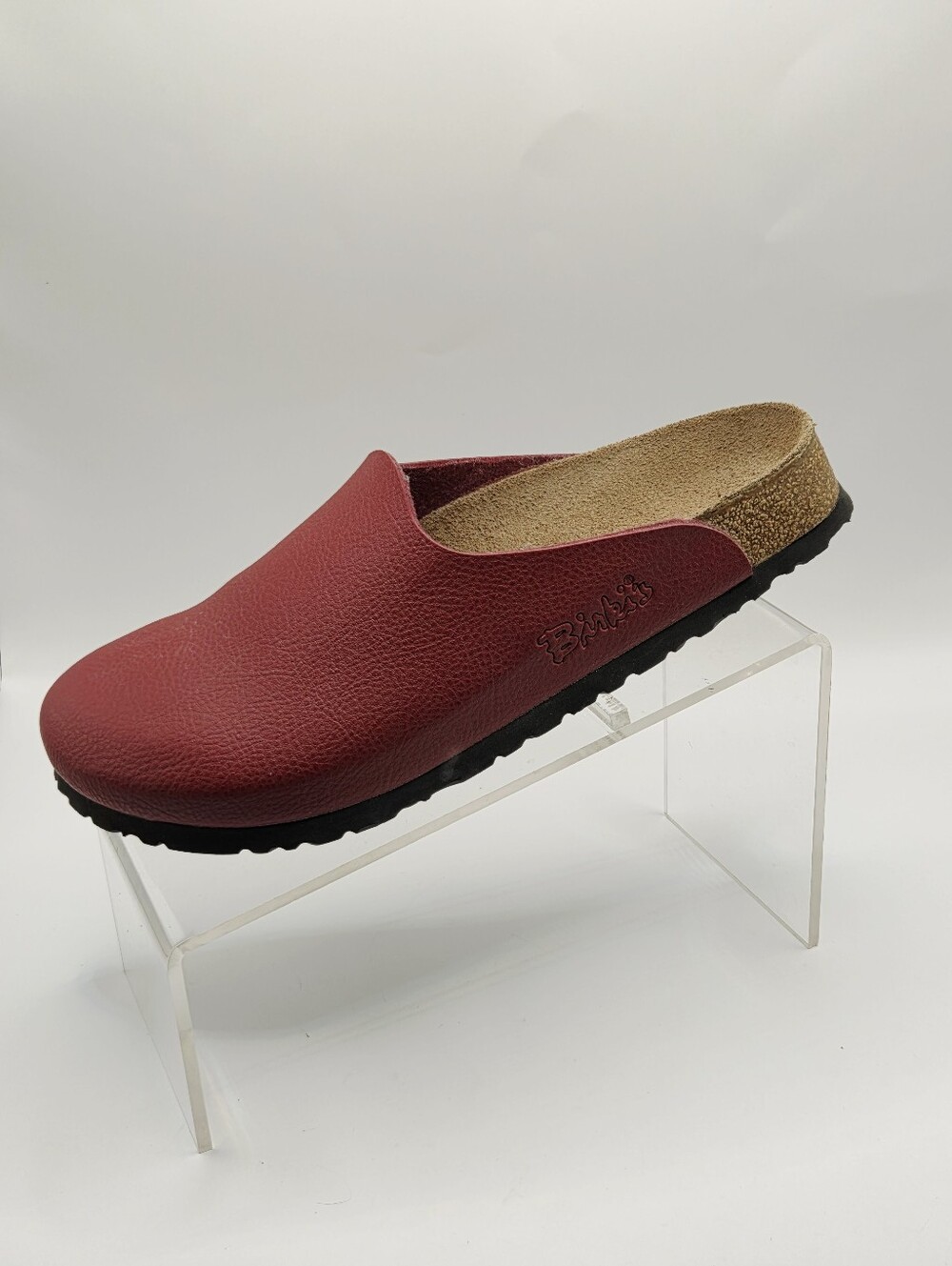 Birki’s By Birkenstock Camden Clogs/Red Pebble Leather Size 40/US Ladies Size 9